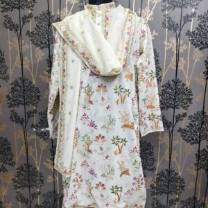 Men’s Embroidered White Kurta Pajama with Dupatta | Wedding, Festive & Party Wear | Sheriff Sherwani Jaipur